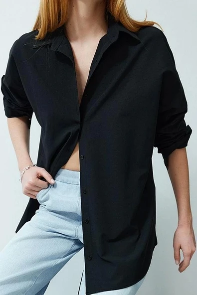 Moda Kadın Dik Yaka Düz Desen Günlük Oversize Dokuma Gömlek - 2