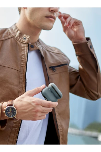 Airpods Pro 2 (2.NESİL) Kılıf Lyden Ds Serisi Vegan Deri Kaplama Kablosuz Şarj Destekli Uyumlu  Blue Black - 4
