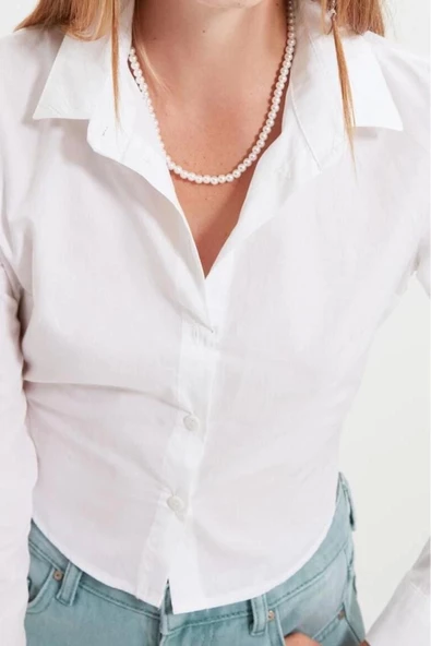 Moda Kadın Gömlek Yaka Düz Desen Günlük Crop Sırt Detaylı Pamuklu Fitted Bele Oturan Dokuma Gömlek - 3