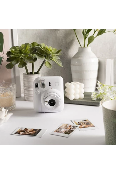 Instax Mini 12 Beyaz Fotoğraf Makinesi Ve 20'li Mini Film - 7