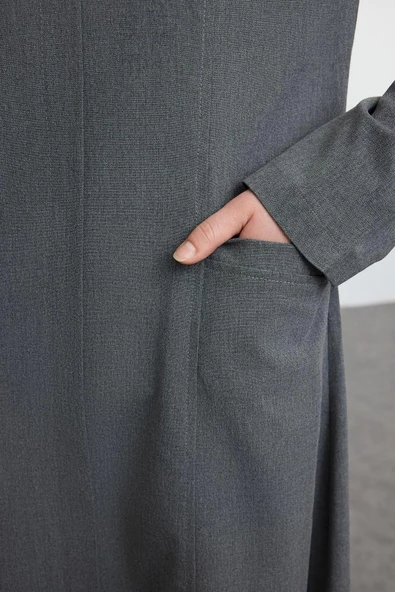 Moda Stil Fitted Bisiklet Yaka Maxi Boy Tesettür Cep Detaylı Dokuma Elbise - Resim 2