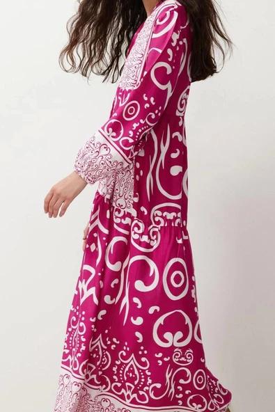 Moda Stil Relaxed V Yaka Maxi Boy Tesettür Şal Desenli Düğme Detaylı Dokuma Elbise - 4