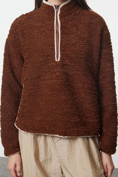 Tarz Regular Dik Yaka Düşük Kol Regular Peluş Örme Spor Sweatshirt - 5