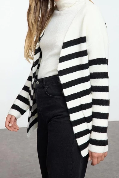Kadın Modern Tarz Oversize V Yaka Regular Triko Hırka