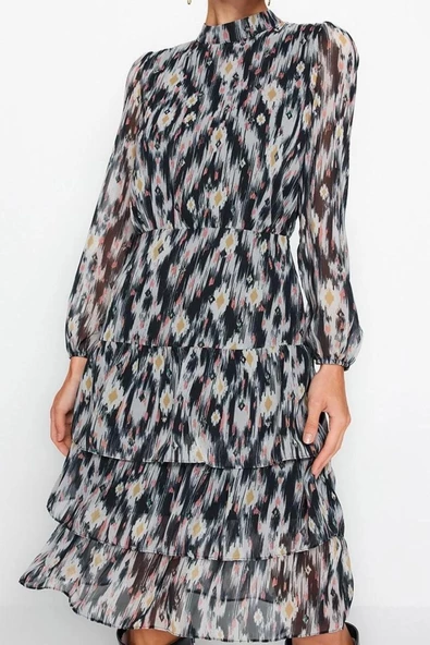 Moda Stil Regular Bisiklet Yaka Midi Boy Volanlı Dokuma Kışlık Elbise