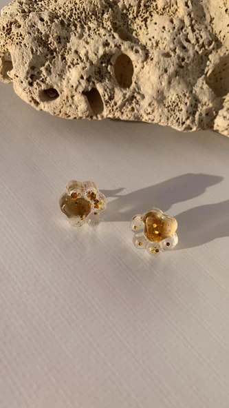 Şeffaf İçinde Gold Glitterli Kedi Köpek Pati Şekil Küpe Gold Aksesuarlı El Yapımı - Resim 5