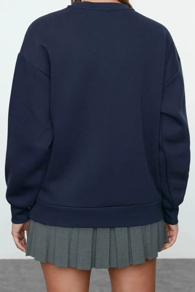 Regular Bisiklet Yaka Düşük Kol Regular Baskılı Kalın İçi Polarlı Rahat Kalıp Örme Sweatshirt - 4