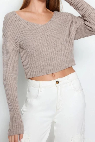 Stil Modern Kadın Crop Standart Kol V Yaka Basic Triko Kazak