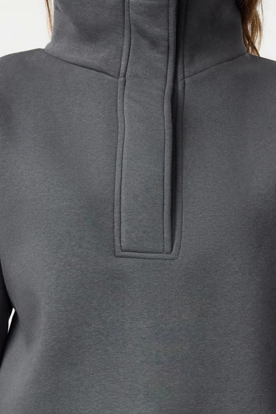 Crop Dik Yaka Standart Kol Crop Rahat Kesim Crop Çıtçıtlı Kalın İçi Polarlı Örme Sweatshirt - 3