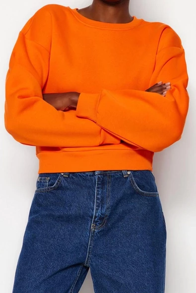 Tarz Crop Dik Yaka Düşük Kol Crop Rahat Kesim Crop Basic Kalın İçi polarlı Örme Sweatshirt