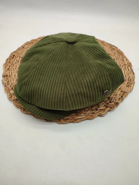 Kadife Kumaş Klasik Erkek Kasket Modern Tarz Yeşil Renk