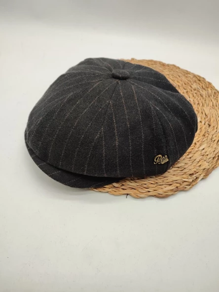 İnce Çizgili Şık Erkek Klasik Kasket Siyah Renk ürün görseli