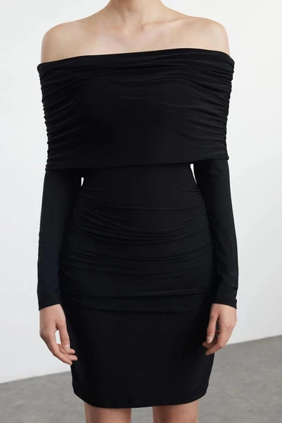 Moda Stil Slim Carmen Yaka Mini Boy Fitted Vücuda Oturan Uzun Kollu Esnek Örme Elbise