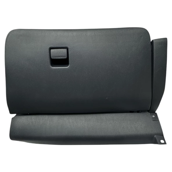 KAPAK TORPİDO COROLLA AE101 93-98 (KOMPLE YUVA  İLE BİRLİKTE)