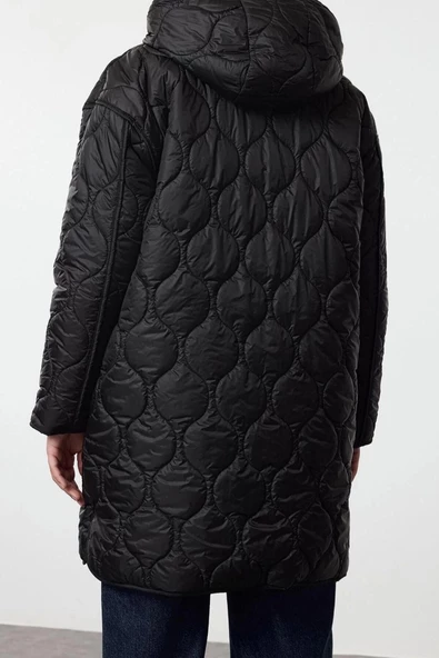 Tasarım Düz Astarlı Yaka Midi Oversize Kapüşonlu Kadın Oversize Kapüşonlu Kapitone Mont - 4