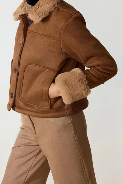 Tasarım Düz Astarlı Yaka Standart Regular Gömlek Kadın Regular Peluş Detaylı Süet Mont - 2