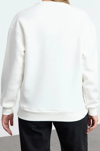 Tarz Bol Bisiklet Yaka Düşük Kol Uzun İnce Kurdele Detaylı Rahat Kesim Örme Sweatshirt - 4