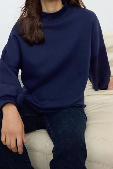 Oversize Dik Yaka Düşük Kol Uzun Basic Geniş Kalıp Yarım Balıkçı Kalın Polarlı Örme Sweatshirt - 2