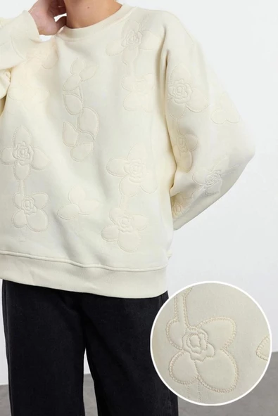Tarz Bol Bisiklet Yaka Düşük Kol Uzun Nakışlı Normal Kalıp Örme Sweatshirt