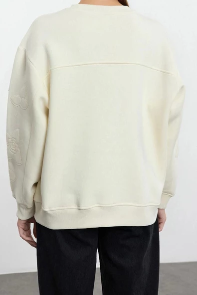 Tarz Bol Bisiklet Yaka Düşük Kol Uzun Nakışlı Normal Kalıp Örme Sweatshirt - 4