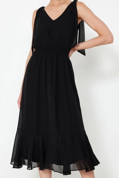 Moda Stil Regular V Yaka Maxi Boy A Kesim Beli Lastikli Şifon Astarlı Dokuma Elbise