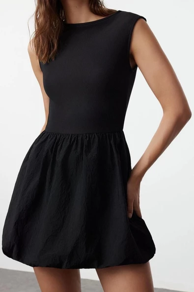 Moda Stil Slim Kayık Yaka Mini Boy Balon Etekli Paraşüt Kumaş Dokuma Elbise