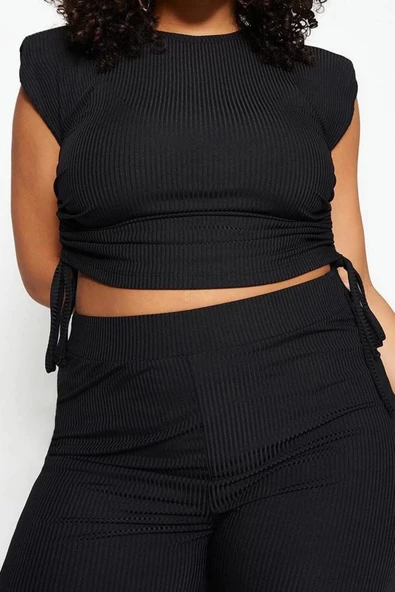 Moda Büyük Beden Bisiklet Yaka Örme Fit Düz Desen Casual Günlük Crop Kolsuz Bluz