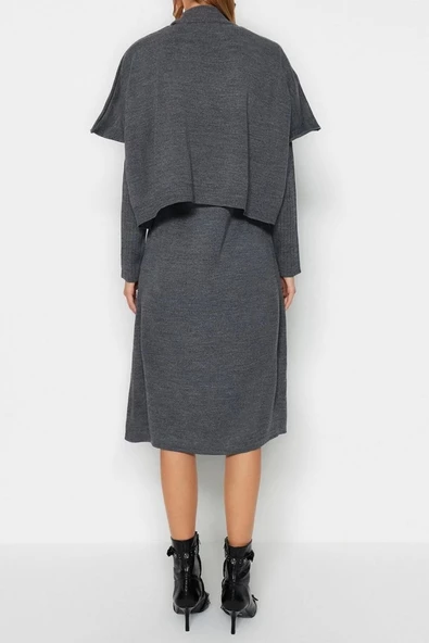 Moda Oversize Casual Günlük Bürümcük Triko Dik Yaka Uzun Kol Shift Midi Boy Elbise - Resim 6