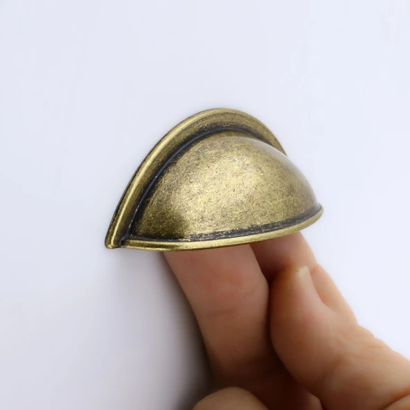 Eskitme Antik Sarı Mobilya Mutfak Dolabı Çekmece Dolap Kulpları Kulpu Kulb Midye Çanak Tas 64 mm - Resim 2