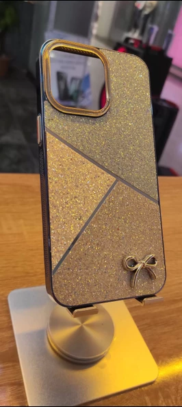 İPHone 16 Pro Uyumlu Taşlı Kurdele Figürlü Karbon Kılıf Darbe Korumalı Kapak - 2