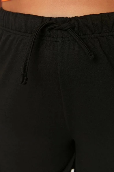 Büyük Beden Moda Örme Yüksek Bel Boru Paça Gündelik Siyah Cep Detaylı Şort Bermuda - 3