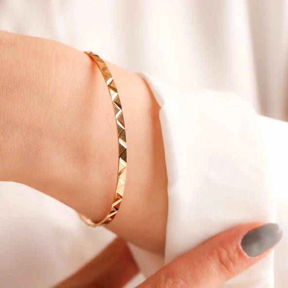 10 gr (gram) 22 Ayar İşçiliksiz Üçgen Bilezik - Resim 2