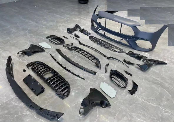 W206 C SERISI İÇİN C63 GÖRÜNÜM ÖN TAMPON & PANJUR
