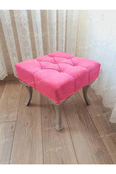 Kapitoneli Makyaj Pufu Ayak Ucu Puf Gümüş Ayak (45*45) ürün görseli