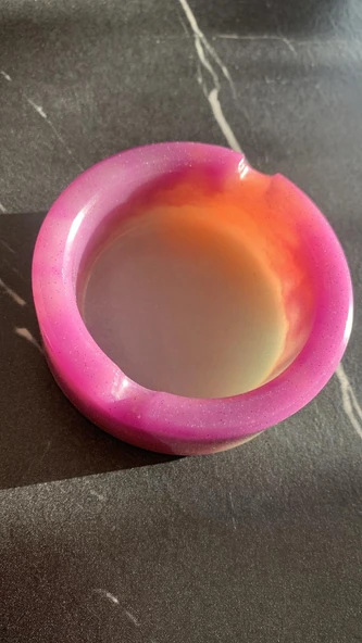 Sedefli Mor Beyaz Ve Turuncu Gökkuşağı Renkleri Yuvarlak Şekil Küllük El Yapımı Epoksi Hediyelik - 3