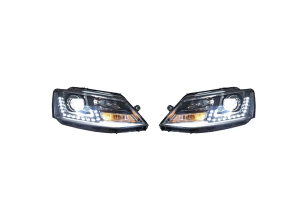 JETTA 2011-2018 IÇIN UYUMLU HIGHLINE LED FAR (Halojen Far İçin)