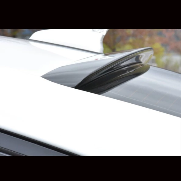 ELANTRA 2021+ CAM ÜSTÜ SPOILER   - PIANO BLACK (PARLAK SIYAH) - 3