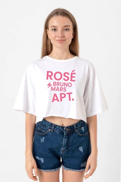 BLACKPINK ROSE BRUNO MARS APT Beyaz Kadın Crop Tshirt ürün görseli 1