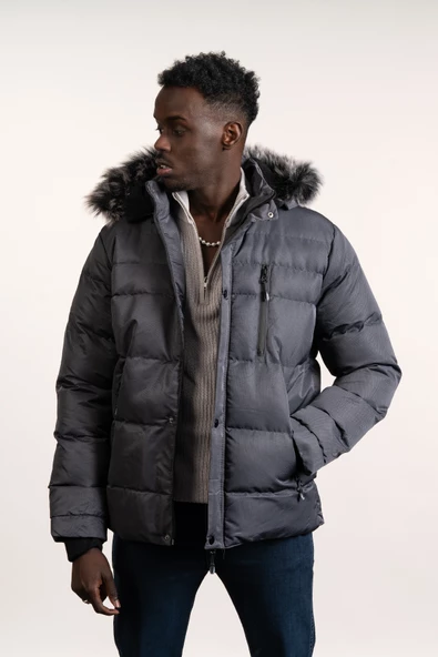 Kürklü Kapşonlu (Kürk ve Kapşon Çıkartılabilir) İçi Polarlı Slimfit Kısa Mont - 3