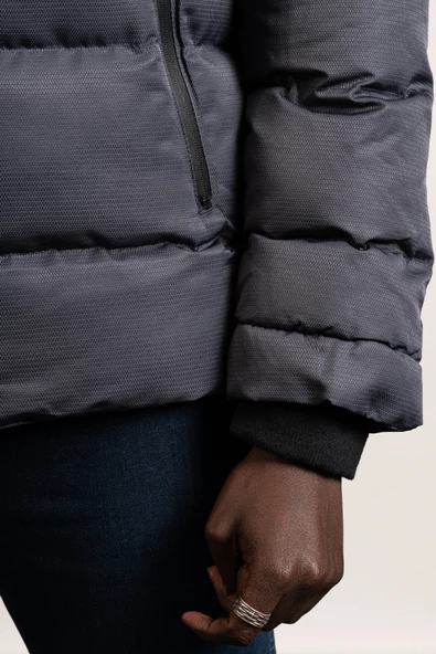 Kürklü Kapşonlu (Kürk ve Kapşon Çıkartılabilir) İçi Polarlı Slimfit Kısa Mont - 6