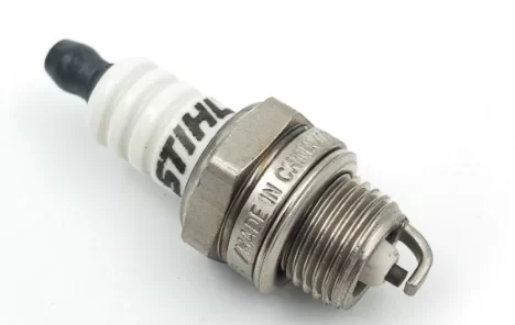 Stihl Buji 2T İki Zamanlı Testere Tırpan