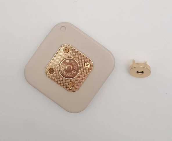 Çanta Aksesuar 7 cm Kare Akrilikli Bej Renk Light Gold Mıknatıslı Kilit - 3