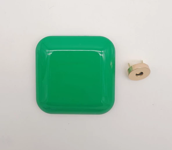 Çanta Aksesuar 7 cm Kare Akrilikli Yeşil Renk Light Gold Mıknatıslı Kilit