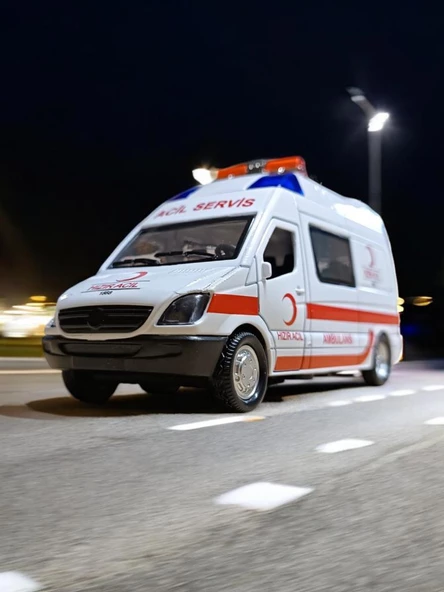 Metal Çek Bırak Sesli ve Işıklı Ambulans ( 1/36 Ölçek ) - Resim 2