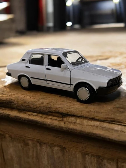 Metal Çek Bırak Toros Araba Beyaz Sesli ve Işıklı ( 1/36 Ölçek ) - Resim 2