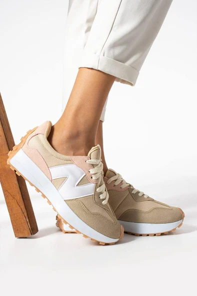 NEW BALANCE 999 KADIN BEJ