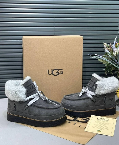UGG BAĞCIKLI YÜKSEK TABAN DERİ BOT