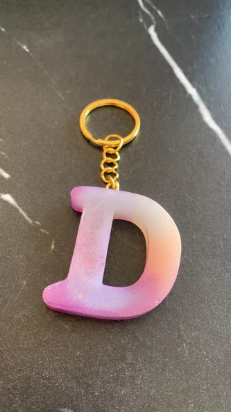 D Harfi Gökkuşağı Renkleri Kırmızı Sim Süsleme Anahtarlık Gold Aksesuarlı El Yapımı Epoksi - Resim 3