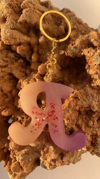 R Harfi Gökkuşağı Renkleri Kırmızı Sim Süsleme Anahtarlık Gold Aksesuarlı El Yapımı Epoksi - 5