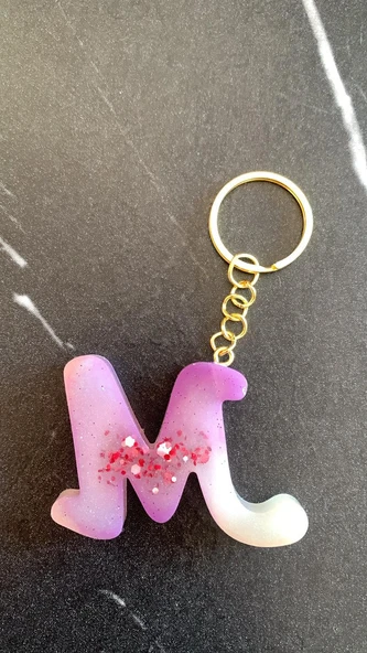 M Harfi Gökkuşağı Renkleri Kırmızı Sim Süsleme Anahtarlık Gold Aksesuarlı El Yapımı Epoksi - 6